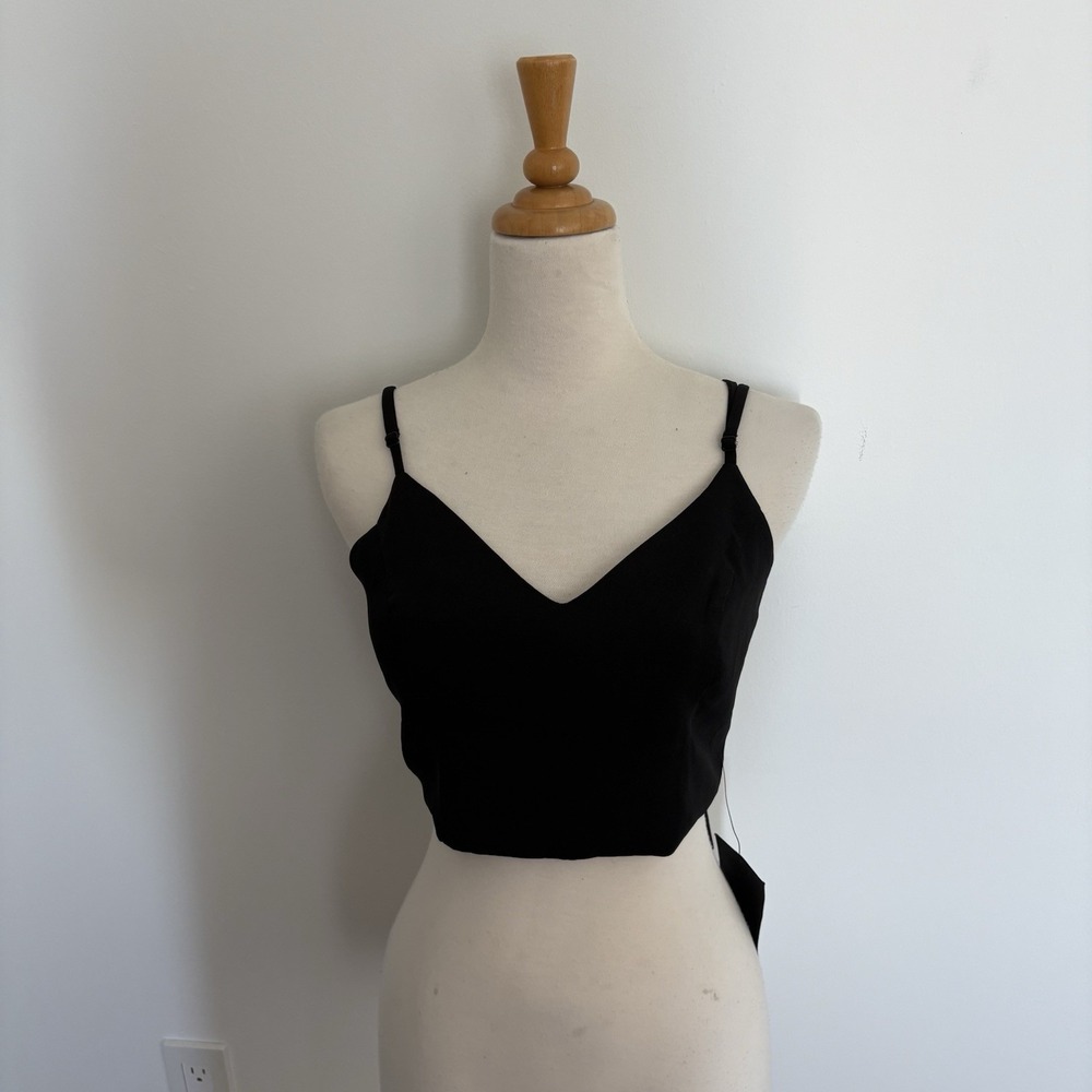 Lulus Womens Top Small Black Tie Up Back Sleeveless Crop Top Minimalist NWT
